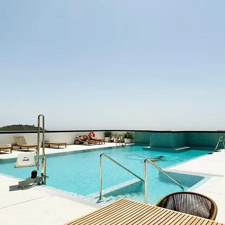 P&o 3bed Urban Sky Apartment *