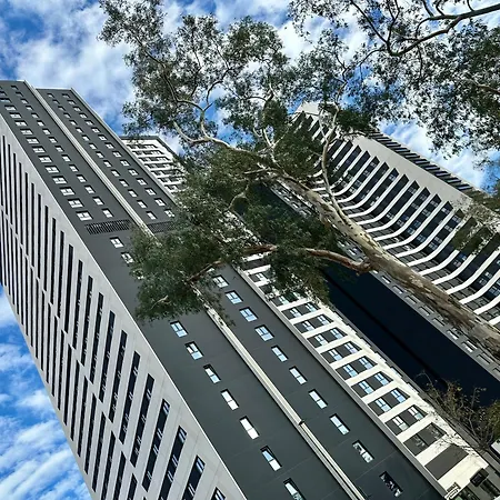 P&o 3bed Urban Sky Apartment *